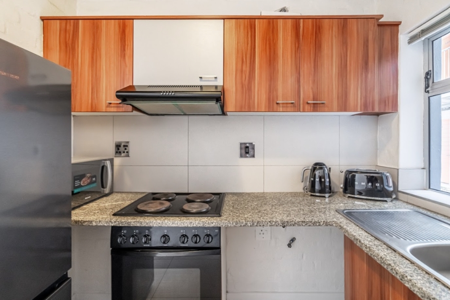 1 Bedroom Property for Sale in Woodstock Western Cape